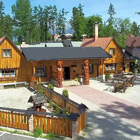 Aplend Tatry מלון 3*